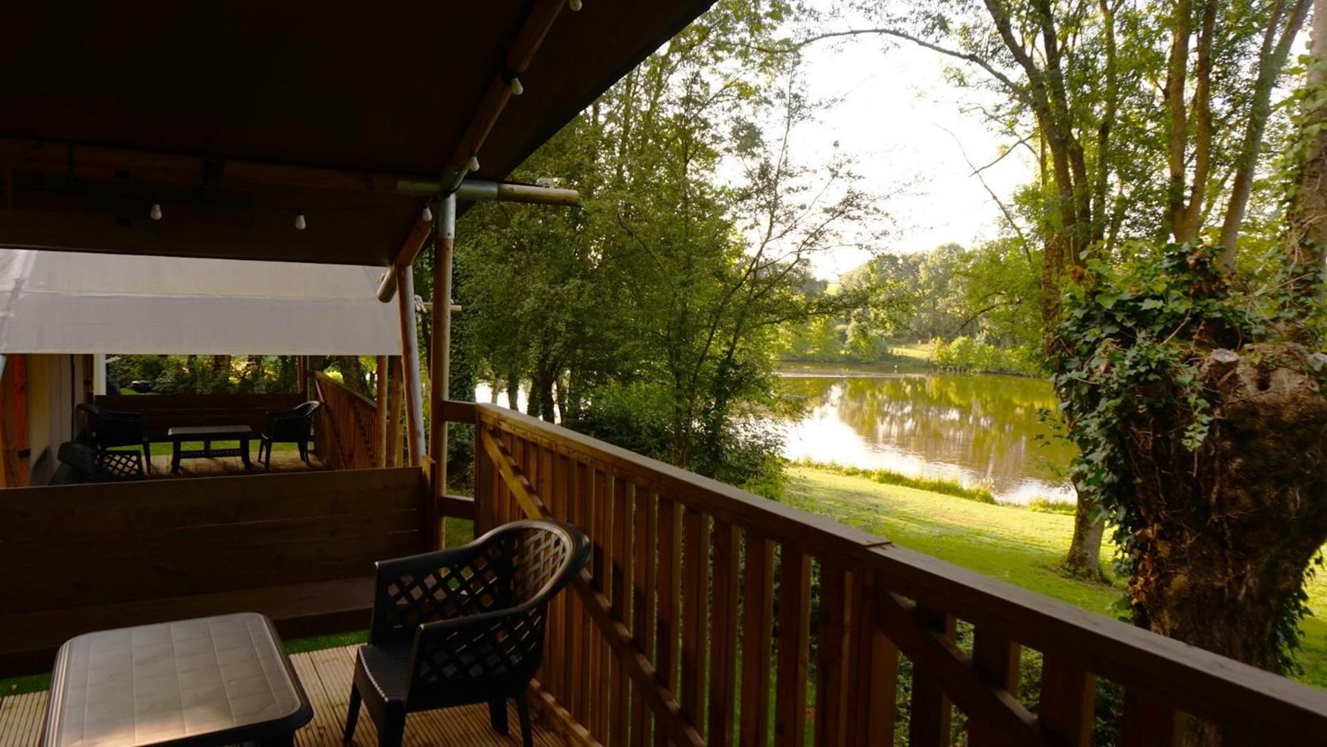Camping L'Etruyere La Tardiere Екстериор снимка